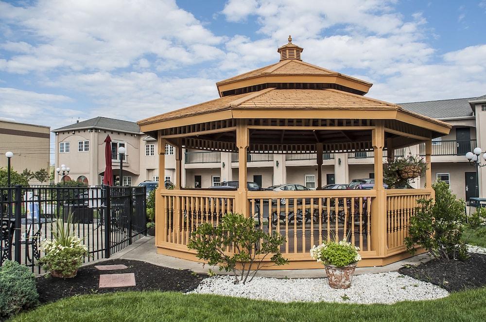 Econo Lodge At The Falls North Niagara Falls Exterior photo